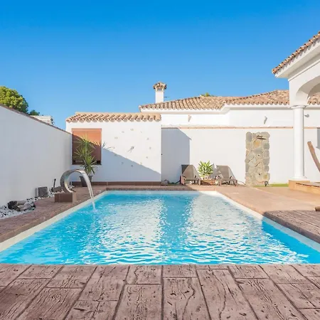 De Lujo Climatizada. Piscina Y Jardin Privado Villa